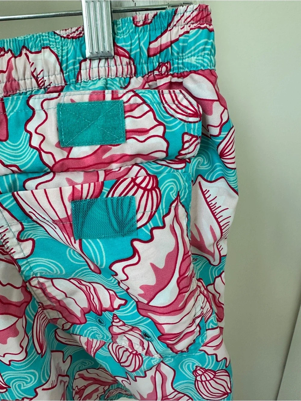 Vineyard Vines stylish swim